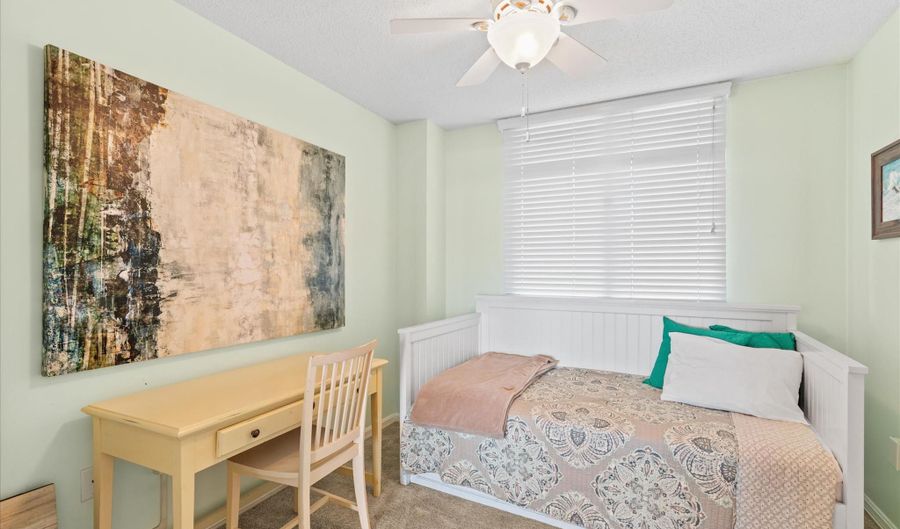402 ISLAND HOUSE Rd E 402, Bethany Beach, DE 19930 - 3 Beds, 2 Bath