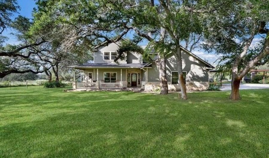 205 Whispering Oaks, Adkins, TX 78101 - 3 Beds, 2 Bath