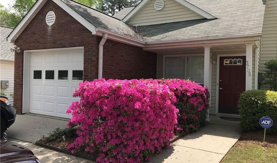 3705 Jones Ferry Ln, Alpharetta, GA 30005 - 2 Beds, 2 Bath