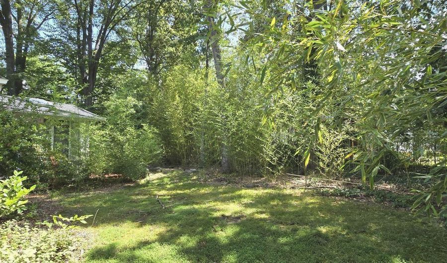 9003 CHERRYTREE Dr, Alexandria, VA 22309 - 4 Beds, 3 Bath