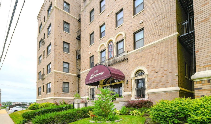 1700 Webb St 5F, Asbury Park, NJ 07712 - 3 Beds, 1 Bath