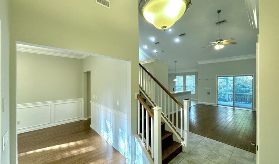 900 PARADISE Ln, Atlantic Beach, FL 32233 - 4 Beds, 3 Bath