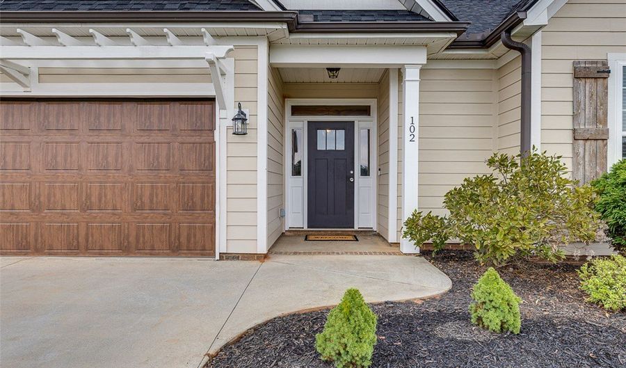 102 Ripplestone Way, Anderson, SC 29621 - 4 Beds, 3 Bath