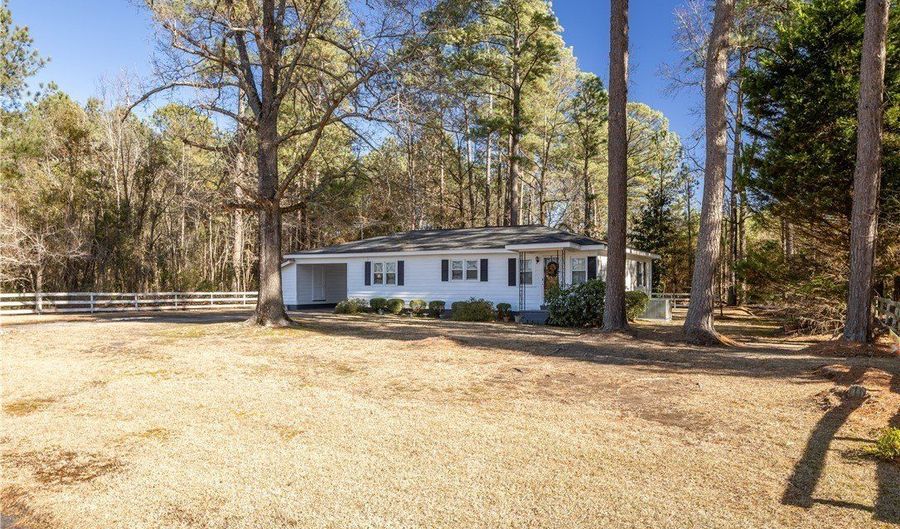 2907 Siversten Rd, Autryville, NC 28318 - 2 Beds, 1 Bath
