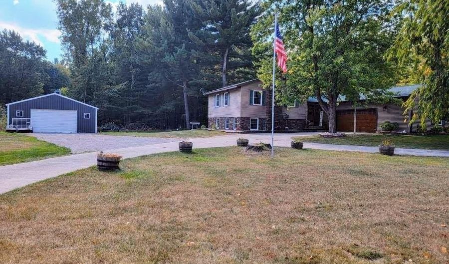 4575 W Jackson Rd, Alma, MI 48801 - 4 Beds, 2 Bath