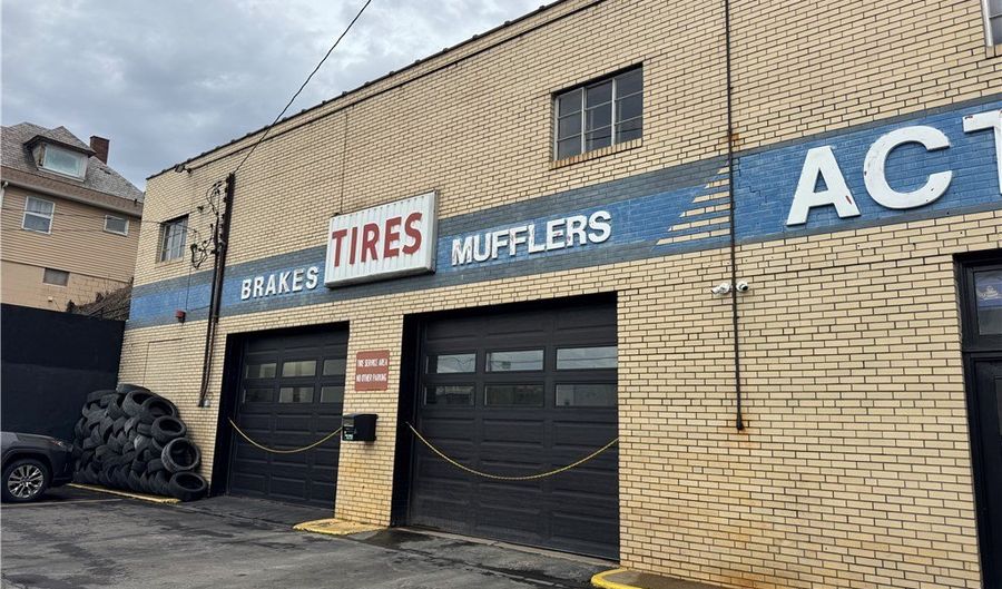 304 Duss Ave, Ambridge, PA 15003 - 0 Beds, 0 Bath