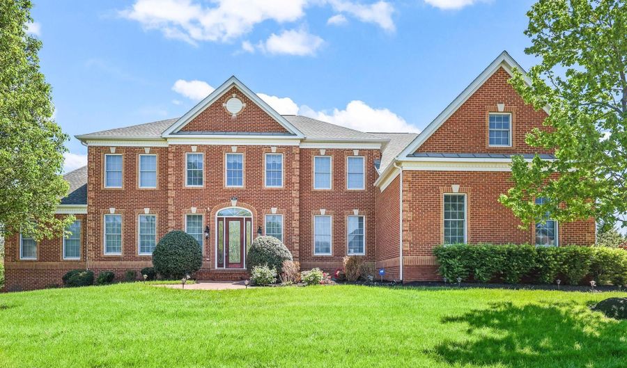 43112 UNISON KNOLL Cir, Ashburn, VA 20148 - 6 Beds, 7 Bath