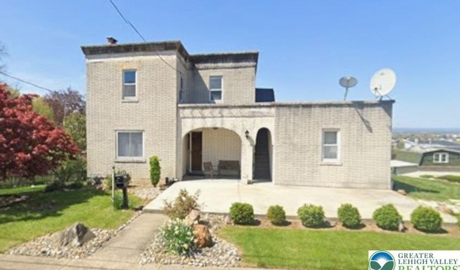 915 E Hamilton Street Unit 2Nd Fl 2Nd Fl, Allentown, PA 18109 - 1 Beds, 1 Bath