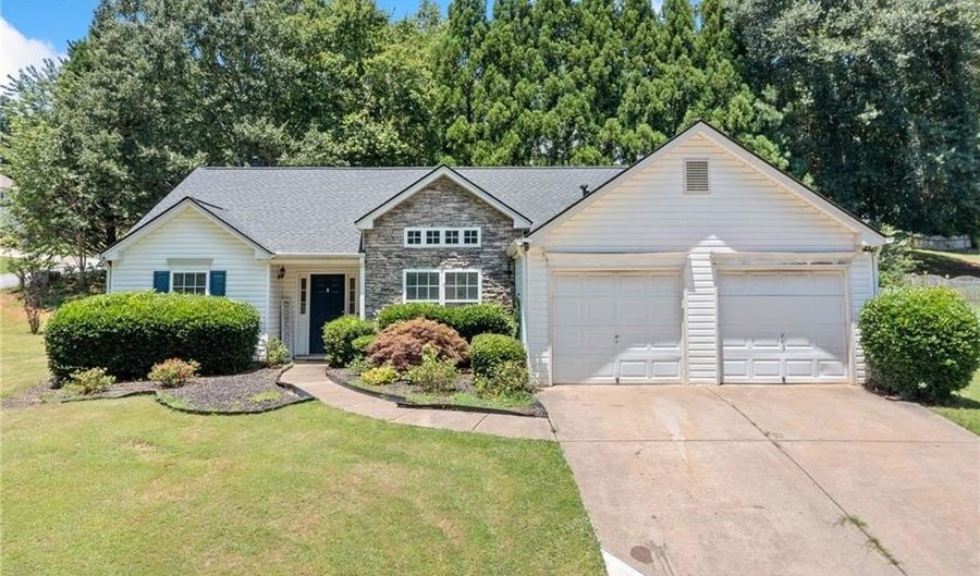 8460 River Hill Commons Dr, Ball Ground, GA 30107 - 3 Beds, 2 Bath