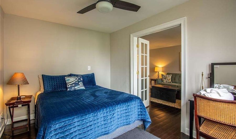 215 Piedmont 1001, Atlanta, GA 30308 - 2 Beds, 1 Bath