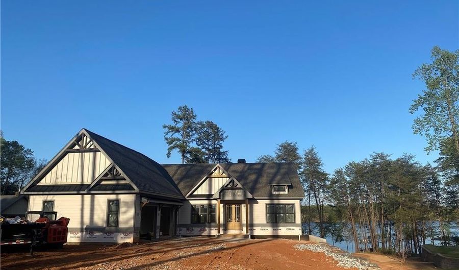 327 McAlister Rd Lake Keowee Waterfront, West Union, SC 29693 - 5 Beds, 5 Bath