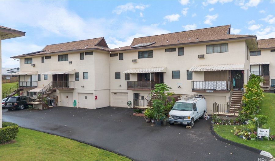 98-512 Kaonohi St 49-3, Aiea, HI 96701 - 4 Beds, 4 Bath