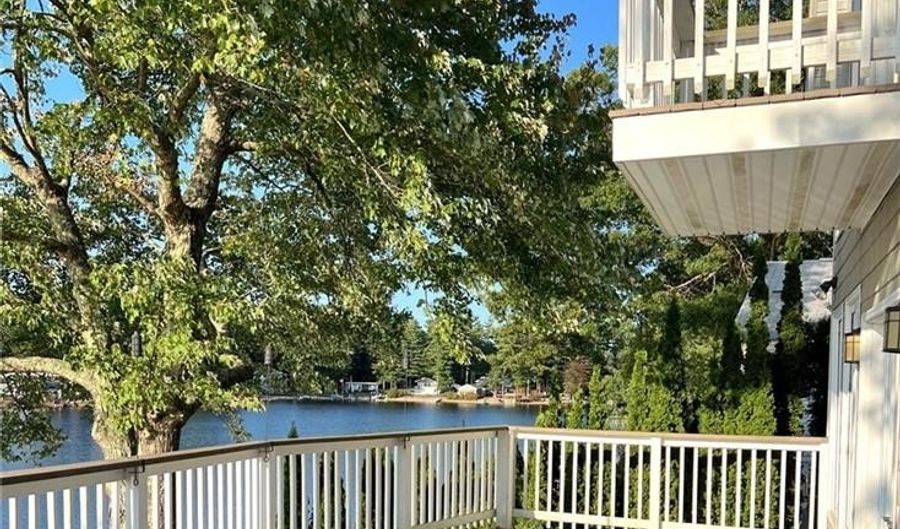 242 Shady Valley Rd, Coventry, RI 02816 - 3 Beds, 2 Bath