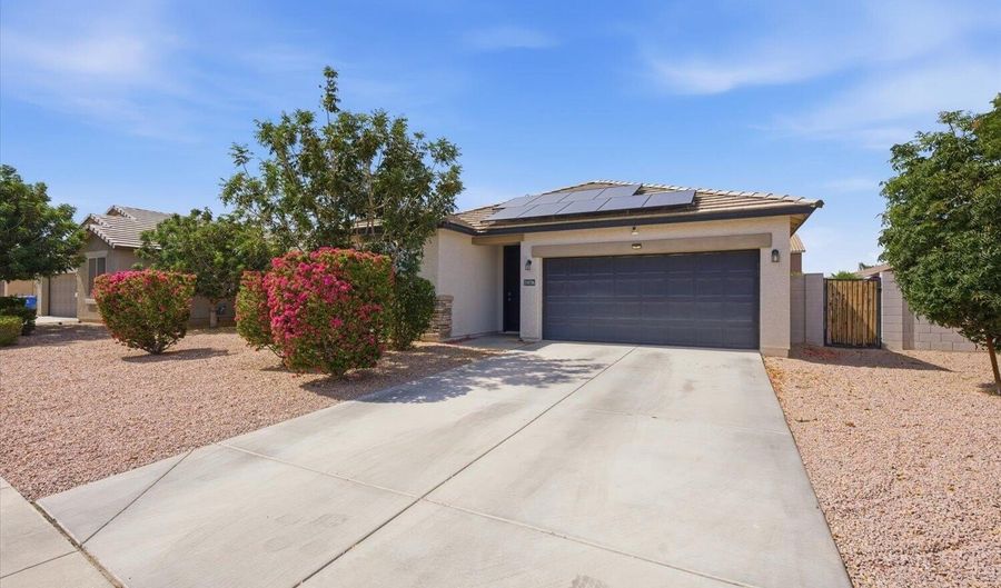 11726 W DEL RIO Ln, Avondale, AZ 85323 - 4 Beds, 2 Bath