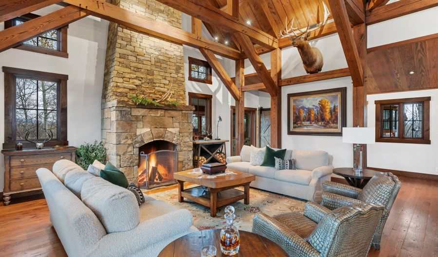 2815 N BLACK SHEEP FARM Rd, Alta, WY 83414 - 4 Beds, 5 Bath