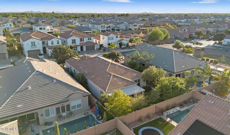 4414 E GLACIER Pl, Chandler, AZ 85249 - 4 Beds, 3 Bath