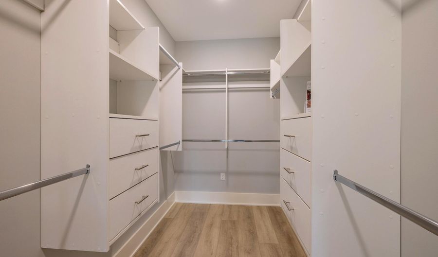 1036 Cummings St 1, Abingdon, VA 24211 - 3 Beds, 4 Bath