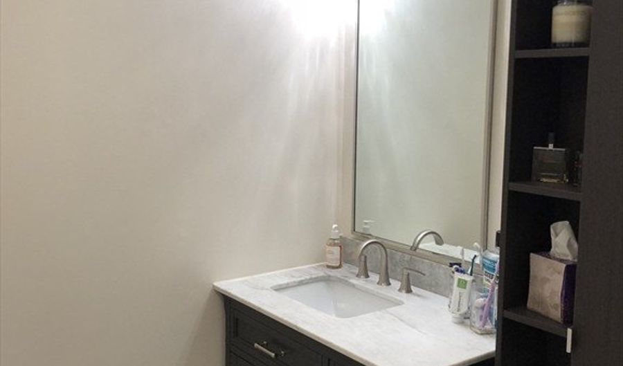 11-21 Wormwood 321, Boston, MA 02210 - 1 Beds, 1 Bath