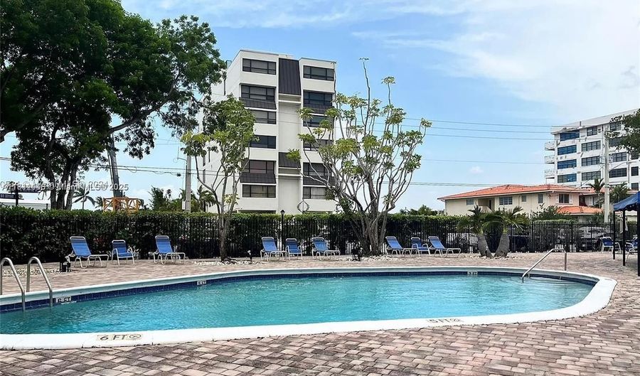 1001 91st 508, Bay Harbor Islands, FL 33154 - 2 Beds, 2 Bath