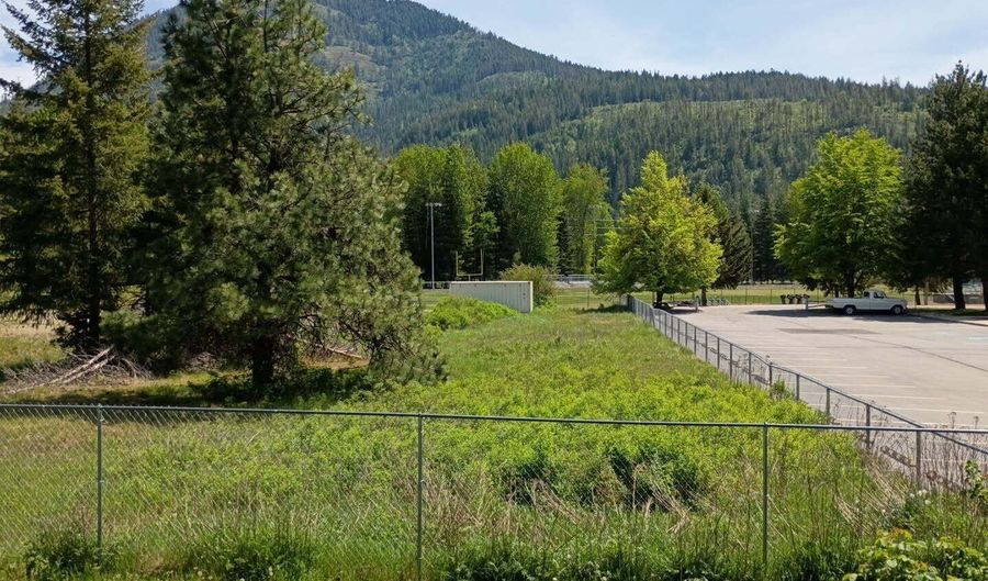 7 Bryan Dr, Clark Fork, ID 83811 - 3 Beds, 3 Bath