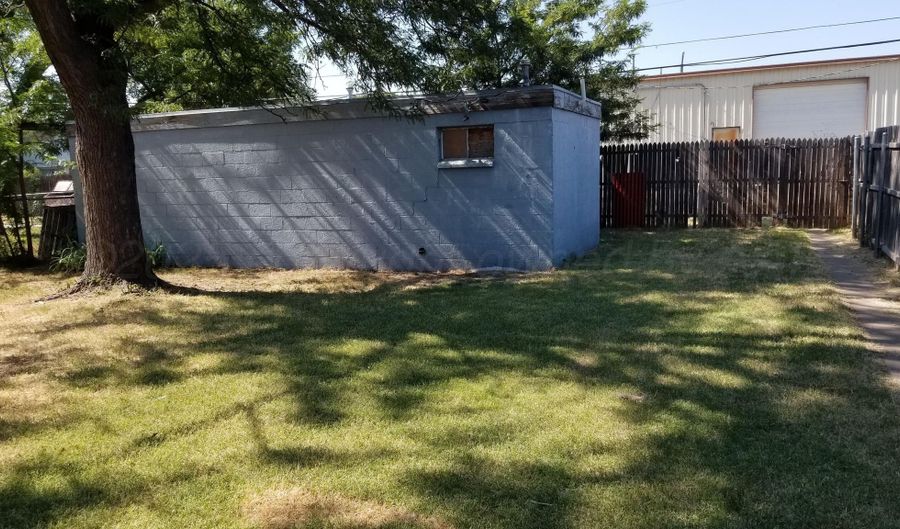 2708 CURTIS Dr, Amarillo, TX 79109 - 2 Beds, 1 Bath