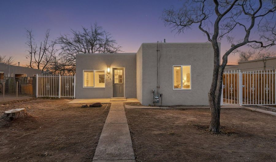902 Headingly Ave NW, Albuquerque, NM 87107 - 3 Beds, 1 Bath