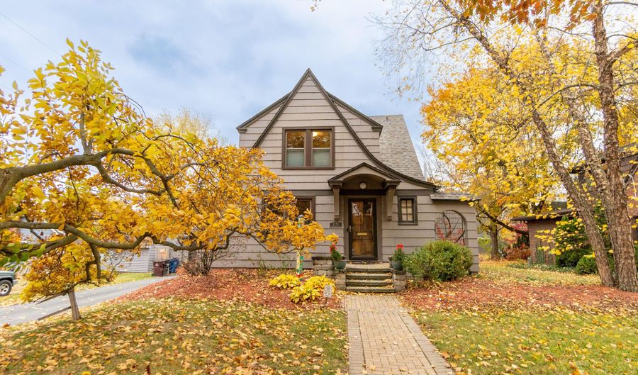 2105 Abbott Ave, Ann Arbor, MI 48103 - 3 Beds, 2 Bath