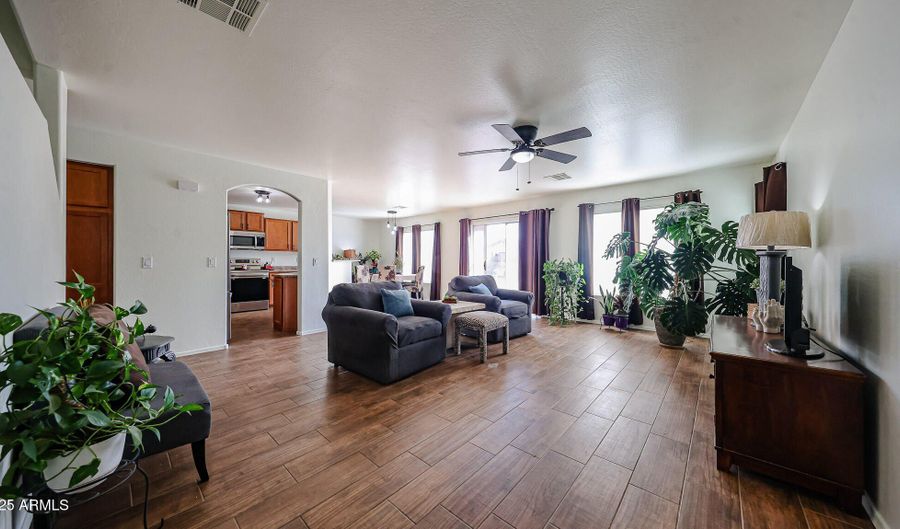 22207 W TONTO St, Buckeye, AZ 85326 - 4 Beds, 3 Bath