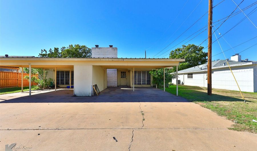 419 SOMERSET Pl, Abilene, TX 79601 - 3 Beds, 2 Bath