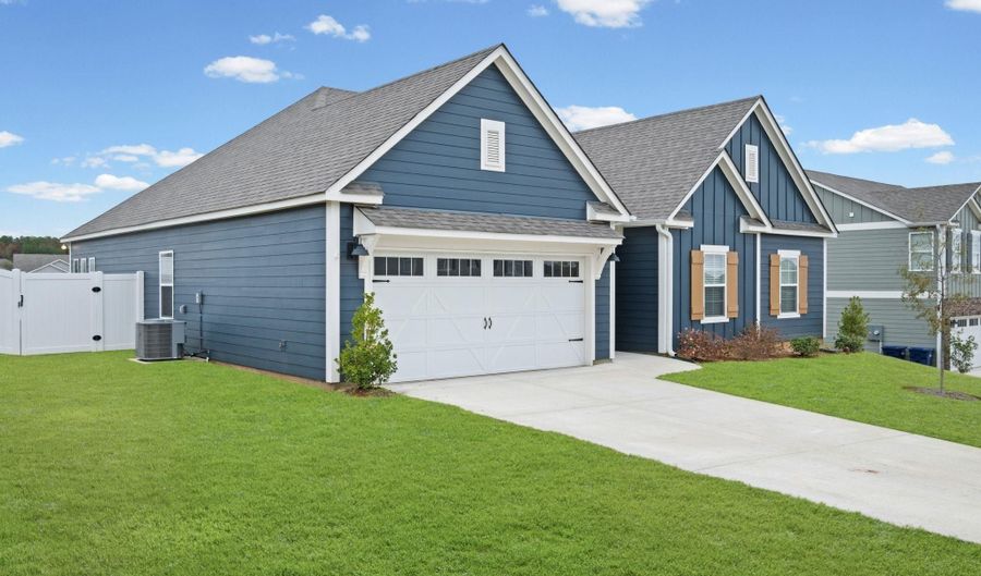 3025 Specklebelly Way, Alabaster, AL 35007 - 4 Beds, 2 Bath