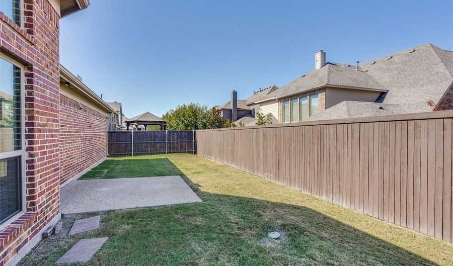 1526 Snowberry Dr, Allen, TX 75013 - 3 Beds, 4 Bath