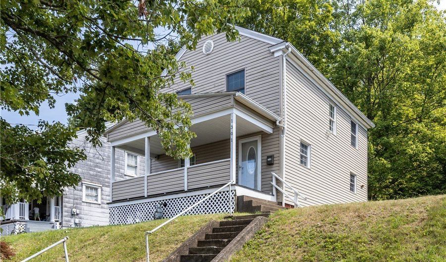 1301 Wade St, Aliquippa, PA 15001 - 3 Beds, 3 Bath