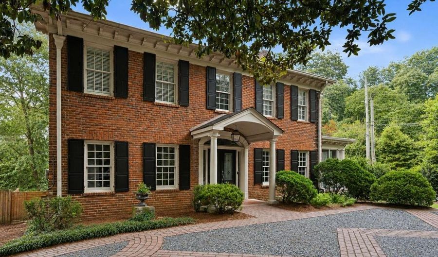 1337 Briarcliff Rd NE, Atlanta, GA 30306 - 5 Beds, 4 Bath