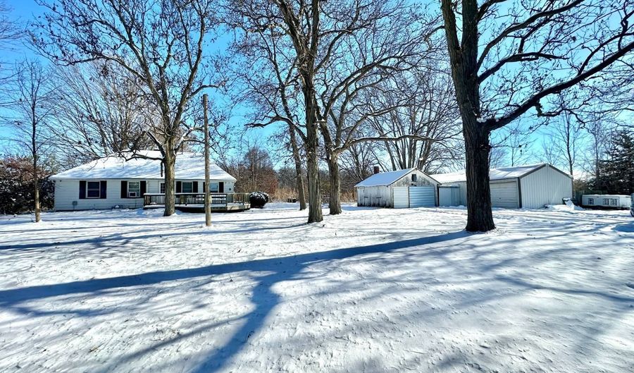 462 Knoxville Trl, Alpha, IL 61413 - 3 Beds, 1 Bath