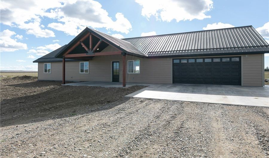 9784 Winter Wheat Way, Broadview, MT 59015 - 3 Beds, 2 Bath