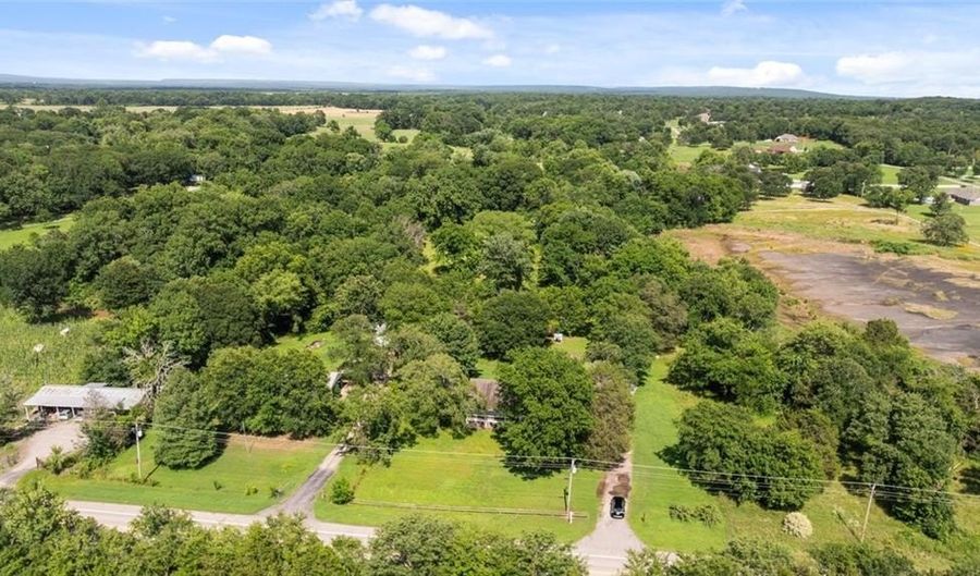 234 N Kibler Hwy, Alma, AR 72921 - 3 Beds, 2 Bath