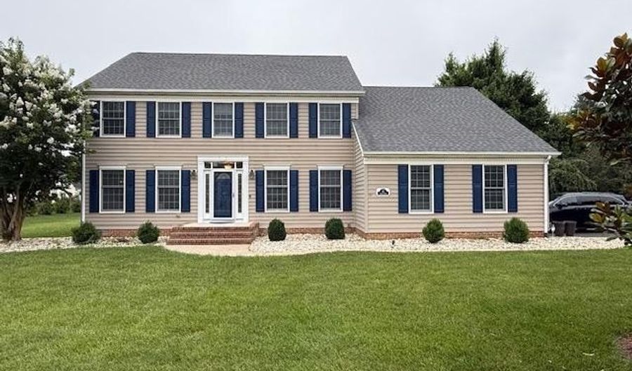 42 EMERSON Dr, Dover, DE 19901 - 4 Beds, 3 Bath