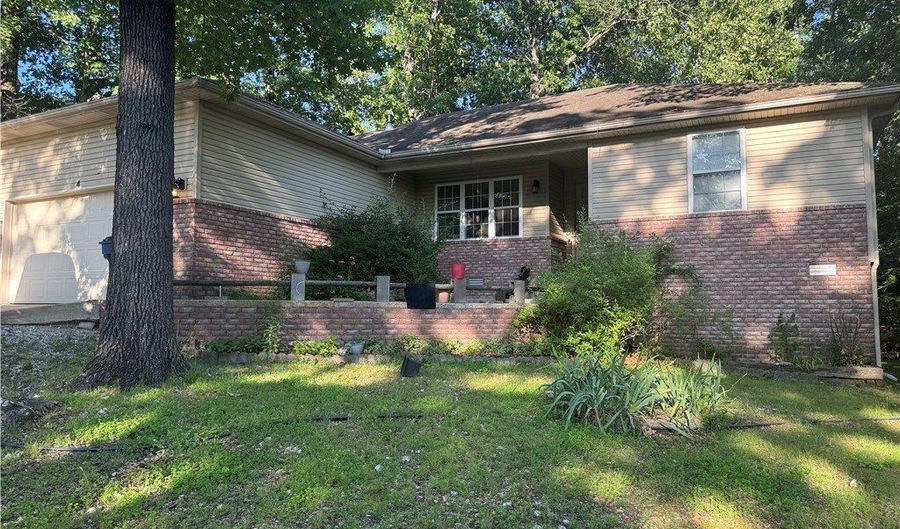 4 Winters Ln, Bella Vista, AR 72714 - 3 Beds, 2 Bath