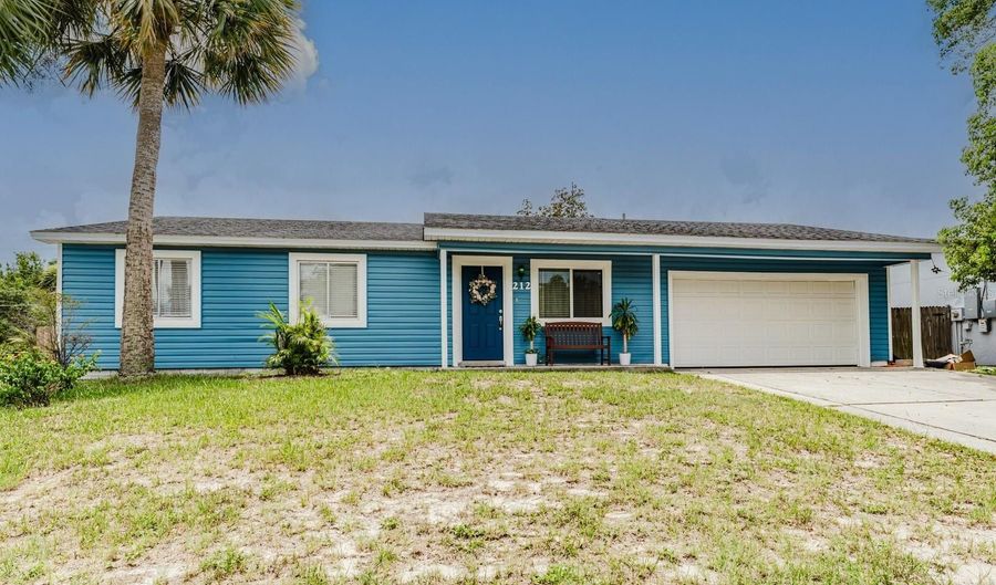 212 SUMMERSET Dr, Apopka, FL 32712 - 3 Beds, 2 Bath