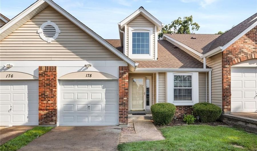 178 Cascade Circle Dr, Ballwin, MO 63021 - 3 Beds, 3 Bath