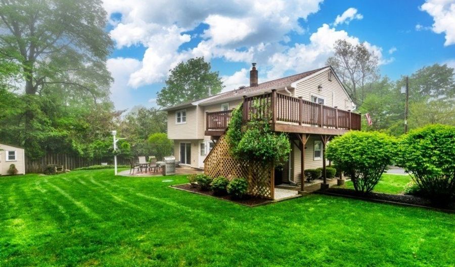 19 W Lakeview Rd, Alloway, NJ 07460 - 3 Beds, 2 Bath