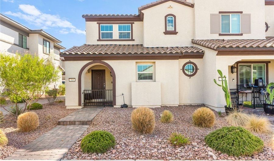 769 Omaggio Pl, Henderson, NV 89011 - 3 Beds, 3 Bath