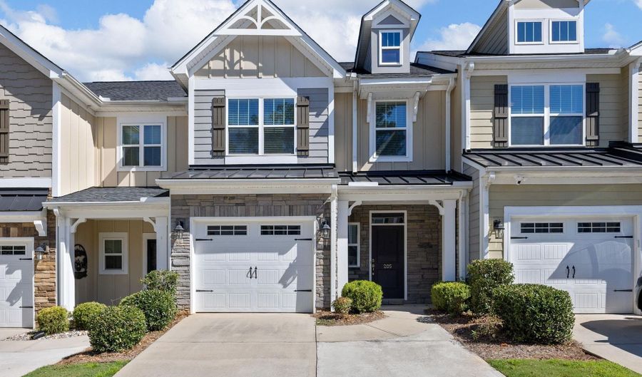 205 Nautique Ct, Anderson, SC 29625 - 3 Beds, 3 Bath