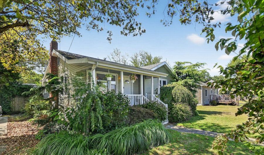 301 Roosevelt, Del Haven, NJ 08251 - 2 Beds, 1 Bath