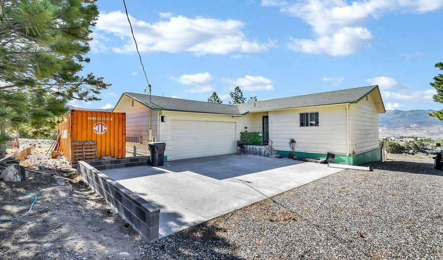 230 N 300 E, Bicknell, UT 84715 - 4 Beds, 2 Bath