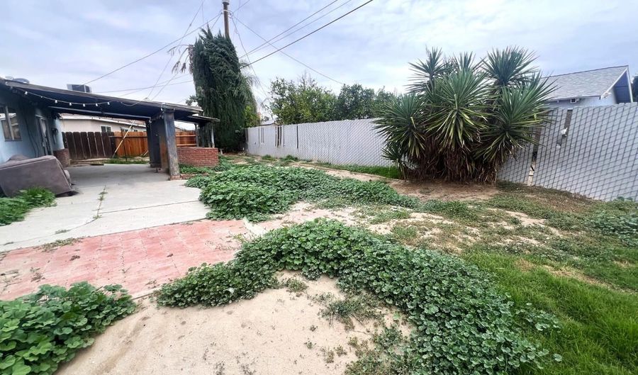 14106 Vista Dr, Armona, CA 93202 - 4 Beds, 2 Bath