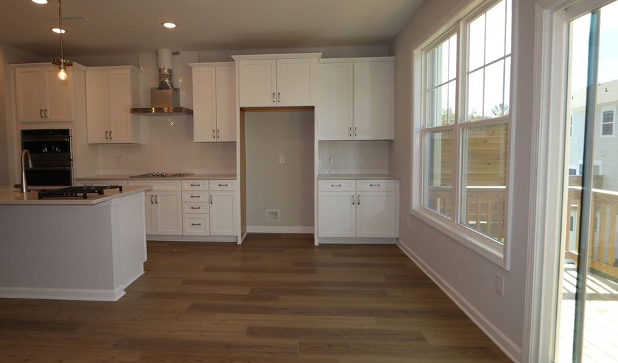 2805 Carbondale Ct, Apex, NC 27502 - 3 Beds, 3 Bath