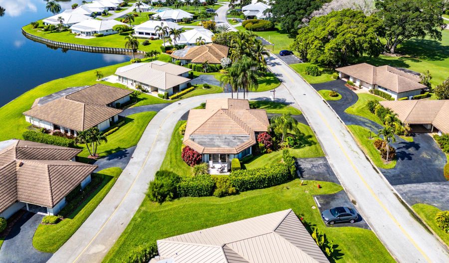 328 Cedar Key Cir, Atlantis, FL 33462 - 2 Beds, 2 Bath