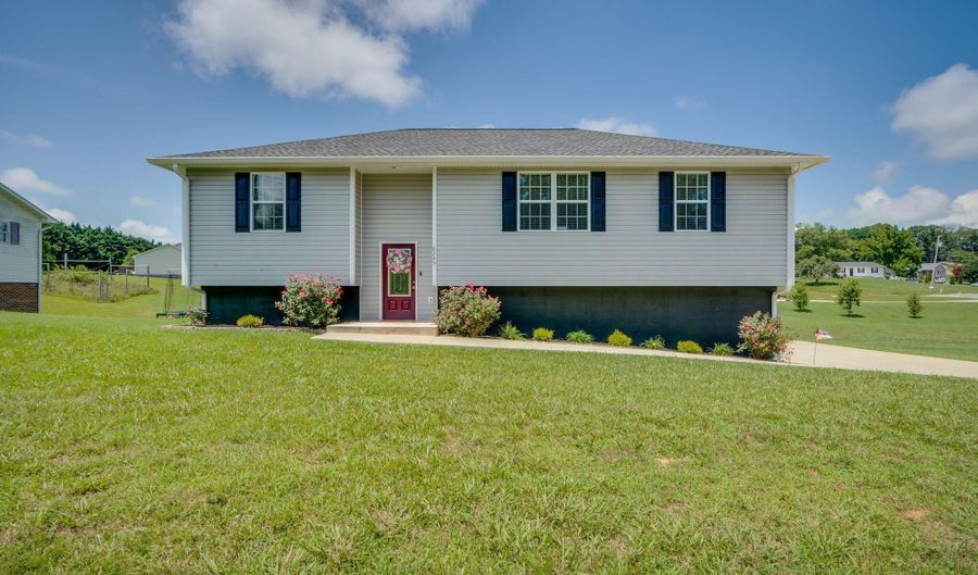 6245 Snapps Ferry Rd, Afton, TN 37616 - 3 Beds, 2 Bath