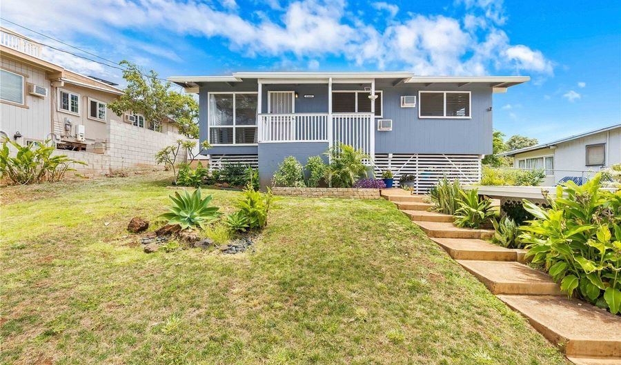 92-609 Palailai St, Kapolei, HI 96707 - 4 Beds, 2 Bath